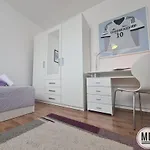 Valery Apartament Pula