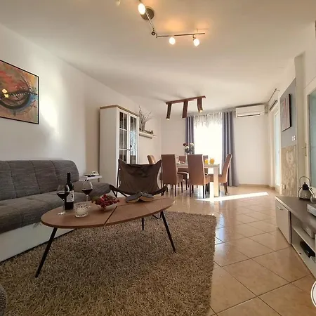 Apartment Valery *